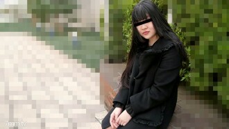 031121-01 I was introduced to an F cup Yariman amateur girl who can have sex immediately Thumbnail