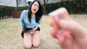 050621-471 Mature woman playing with fire jumping play wearing ~ I love abnormal acts ~ Thumbnail