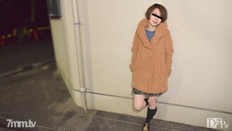 052816-01 Amateur Gachinanpa ~ I will give a reward to students who are vulnerable to pushing, so I invited them to intercrural sex ~ Thumbnail