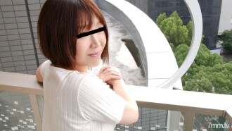 072220-002 Bukkake penuh mani pada wanita matang! Imej kecil