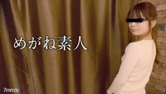 101720-01 Amateur glasses ~ It feels so good that my glasses get cloudy ~ Thumbnail