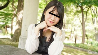 102222_001 A creampie debut in the egg of an actress who is nervous at the first shooting Thumbnail