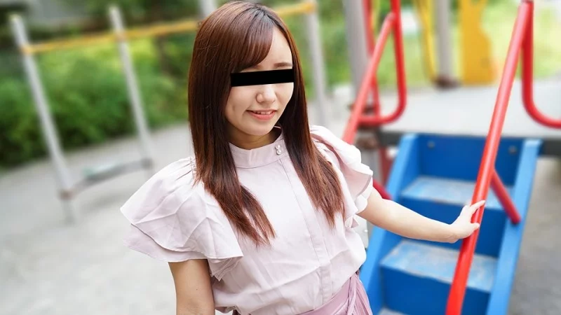 10MUSUME-050423_01 10musume-050423_01 - Suddenly, Immediate Sex! 3P Creampie 2 Shots In A Row Thumbnail