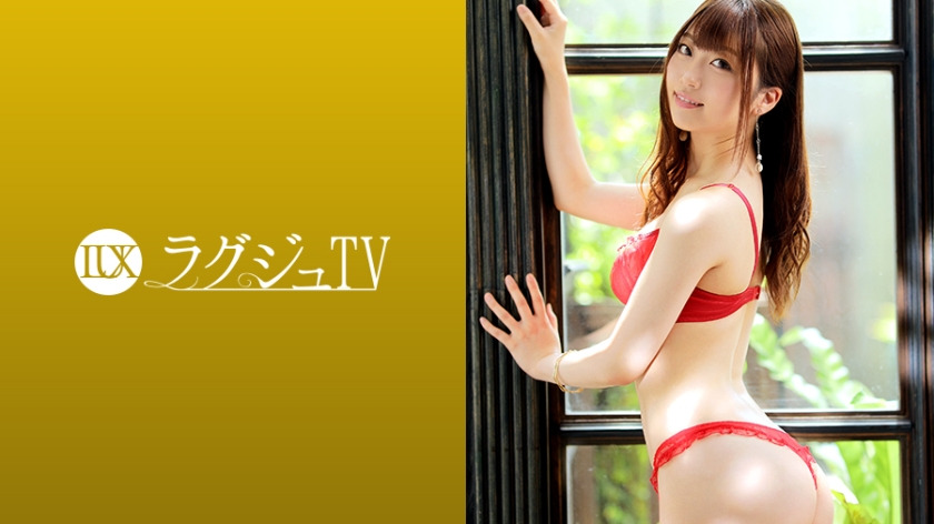 Luxury TV 1308 The intelligent and bewitching older sister reappears with the same beautiful style as before, and the woman on top who is immersed in pleasure while exchanging hot deep kisses that unleashes the sexual desire that she has not