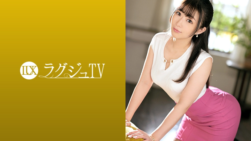 Luxury TV 1350 A receptionist with a divine lower body. Her big, firm, well-defined buttocks and thighs. The angle of her thighs being penetrated from behind is truly spectacular. The high-pitched gasps that come out every time she sways also