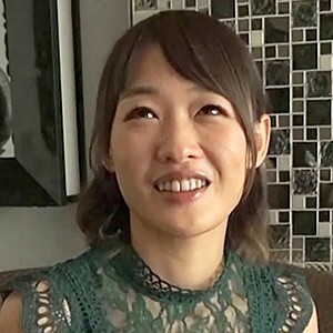 CON-050 Ayumi Thumbnail