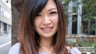 ETQT-029 Nobumi (20 years old) I can't imagine from a Showa-ish name! I can't get enough of the gap of big cock lovers Thumbnail