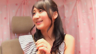 ETQT-170 Chika who balances work and family is coming out! "I'm delusional (masturbating) during yoga meditation." If you notice your dick is drenched? Pies to such a delusional married woman! Thumbnail