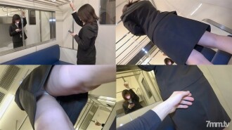 FC2-PPV-1067801 [Personal shooting] Hikaru 19-year-old beautiful girl rookie OL! Suddenly on the train! It is rubbed and touched by all-you-can-eat, and it is forcibly pistoned with raw cock and it is rolled up with convulsions! The glasses are covered wi Thumbnail