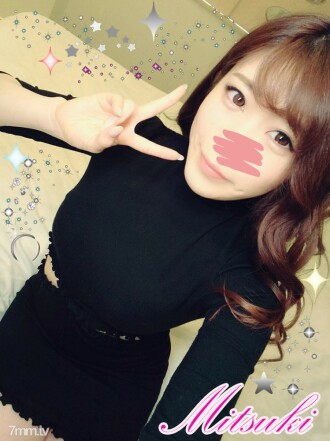 FC2-PPV-1105441 [Beautiful busty lady] Mitsuki [Creampie with companion] Defeat a high-class hostess before going to work! It's all erotic in various positions ΓÖ¬ Massive vaginal cum shot while watching the beautiful big tits that shake violently! [