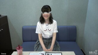 FC2-PPV-1140629 Petite play with full talk 18-year-old Madoka Γÿå Ascension with electric massager ΓåÆ Blow to the root ΓåÆ Ascension at the woman on top posture ΓåÆ Ascension at the missionary position screaming "The pussy will break!" ΓåÆ Cryi