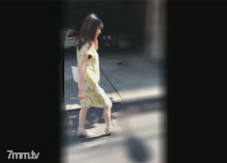 FC2-PPV-1212434 [With limited complete face benefits] A married woman who was cute in her summer memory. It burns and vaginal cum shot before the bath. Thumbnail