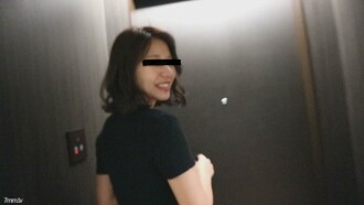 FC2-PPV-1229107 [Second Coming] [Squirting a large amount of pie bread] [Complete appearance for a limited time] [A certain auto Γùï Lend appearance (22)] Model-class beautiful legs! Transcendental lewd daughter pie bread erotic tide Sugi! I've hung  Thumbnail