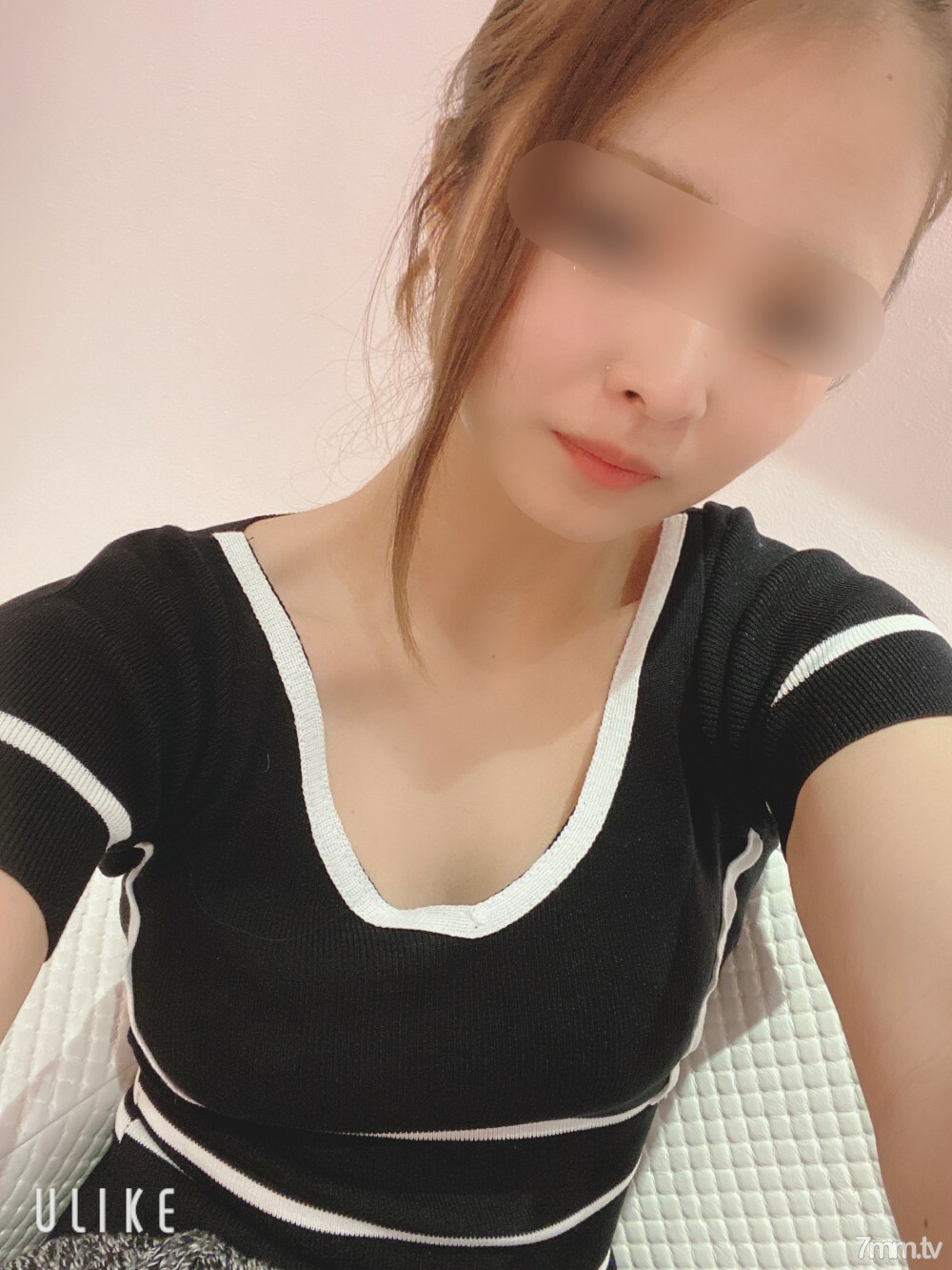 ⁣FC2-PPV-1417427 * Limited I succeeded in persuading Miss Shinjuku's No. 1 cabaret club. (41 min