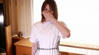 FC2-PPV-1448144 First shot & first Gonzo in life [Personal shooting] Tomomi 20-year-old JD ★ Male experience One amateur innocent play is raw and the last is a cleaning blow job! Thumbnail