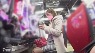 FC2-PPV-1448399 [No amateur individual shooting] Save the woman who splurged at the pachinko parlor! It's okay to take it out successfully, but the girl was crazy! A series of crazy lewd words of sex addiction! Shrimp warp cum that pops! Iki disorder Thumbnail