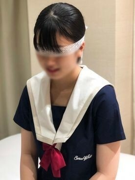 FC2-PPV-1546403 An 18-year-old handsome announcer type Anka-chan sequel! Large fair-skinned breasts sway in a bright room! Thumbnail