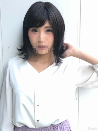 FC2-PPV-1579129 [First shot, appearance, first vaginal cum shot, uncensored] 19 years old struggling to become an idol The first vaginal cum shot of tension and confusion Thumbnail