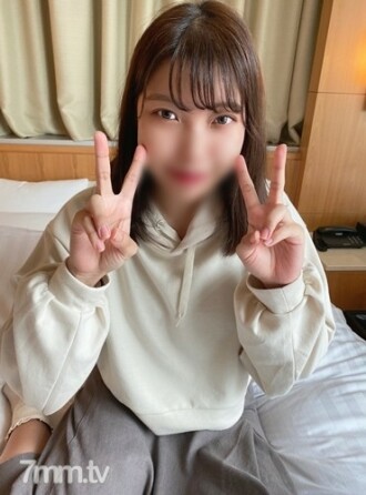 FC2-PPV-1595157 [Complete amateur] Raw sex with a thick vibe inserted in a healthy beautiful girl who has only dated one person until now Thumbnail