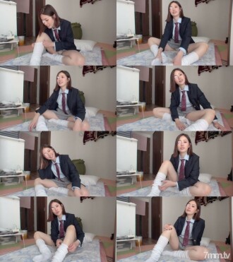 FC2-PPV-1649792 [No x uniform] Γÿà Naughty Γÿà Miraculous thirties ... Even uniform fuck shines! "selfie"