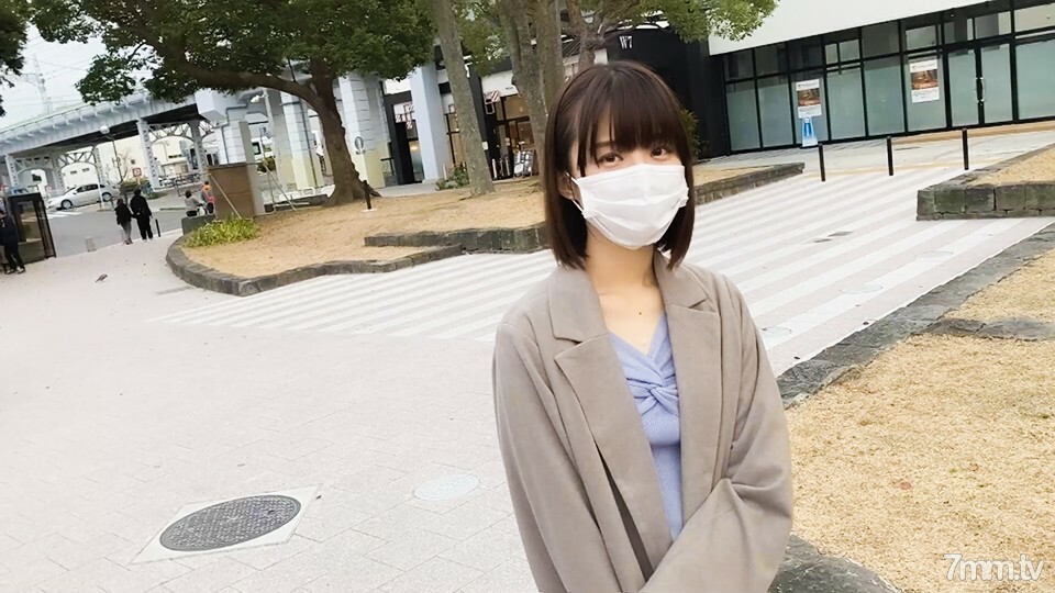 ⁣FC2-PPV-1847794 TKBZ # 012 ☆ Working at a famous bookstore in Tokyo ☆ Shortcut black hair beauty (26