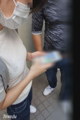FC2-PPV-2726453 Deceived visit 4P [Individual] Take me to my best friend's house and open the entrance without knowing it, and it is pushed by three men and immediately commits two young moms and makes them conceived on the same day with vaginal cum  Thumbnail