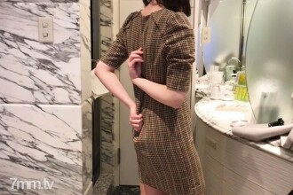 FC2-PPV-2761257 [Gonzo / Individual shooting] Baptism of thick cloudy semen with a non-washing stick in the mouth of an innocent married woman who broke into the bathroom still being washed, pushed it from behind, and never contained sperm in her mouth FC Thumbnail