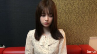 FC2-PPV-2763672 S-class beautiful girl from a national idol again. Overwhelming transparency, vaginal cum shot in a fair-skinned slender body. The miracle happened twice! FC2-PPV-2763672 Thumbnail