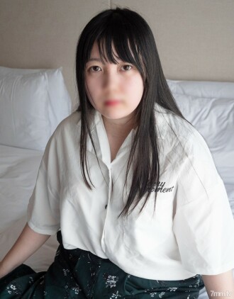 FC2-PPV-3079112 [Uncensored] A marshmallow female college student with an E-cup full of charm. A soft, fair-skinned body that is extremely comfortable to hold. I'm nervous all the time when the camera is pointed at me... Real POV of unauthorized vagi Thumbnail