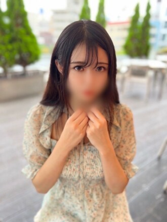 FC2-PPV-3098987 "Overwhelming teenagers! ] ``Complete Appearance'' Idol Class! A lunch date with a fresh 18-year-old girl who is full of neatness and transparency. What a pre-H appointment ♡ Fcup fair-skinned beauty ◯ Second mass vaginal cu Thumbnail