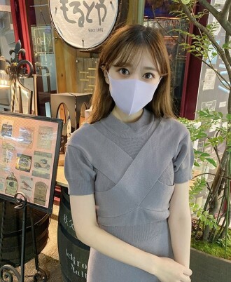 FC2-PPV-3109321 1 week only 2280→1280 I tried to punish a hostess who earns a price for expensive champagne with a pillow. Thumbnail