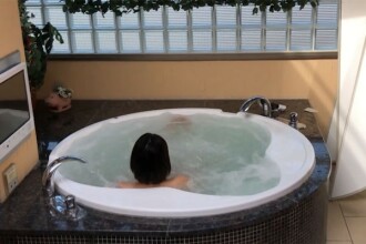 FC2-PPV-3158948 * First time limited 2930pt → 930pt [Mr. and Mrs. Gonzo] There was a post from my husband. It is a video of a couple who copulates from the daytime, like a video commemorating pregnancy with the real wife. Thumbnail