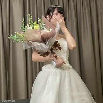 FC2-PPV-3237415 [End-of-life performance] Erika's happy business wedding! Powder string appreciation personal photo ring festival challenge competition! Supplementary Photobook Pre-printed Edition! Thumbnail
