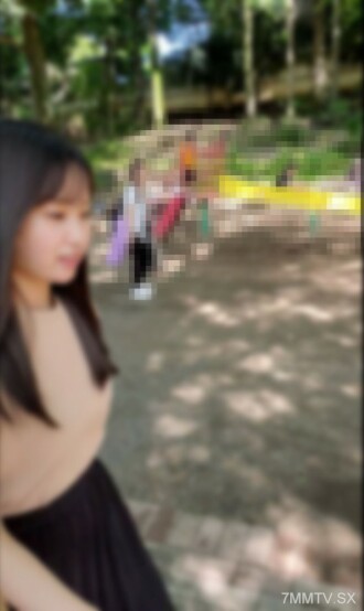 FC2-PPV-3707558 Captured. In the middle of the day, people in the park are exposed to sexual intercourse. I'm the number one F white cup beauty, because I've been sweating and sweating, and I've been exposed to shame and feeling. Thumbnail