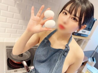 FC2-PPV-4062925 Erotic naked body ♡ I feel Yumi-chan's life, her body is very erotic, and I'm full of erotic erotic views while I'm in the middle of a sexual relationship! Thumbnail