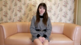 FC2-PPV-4245550 First ejaculation! A beautiful female entertainer working on a foreign luxury train has completely changed her body and is extremely erotic! My uncle's natural saliva emulsion has been squeezed ~ σôêσôê Other nipples are groped on the Thumbnail