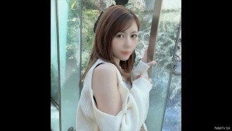 FC2-PPV-4367666 First time filming and face revealed! Limited to 3 days! "What, are you doing it here!?" We take a seductive and alluring office lady to a manga cafe and have raw creampie sex while she writhes in ecstasy and falls away from the  Thumbnail