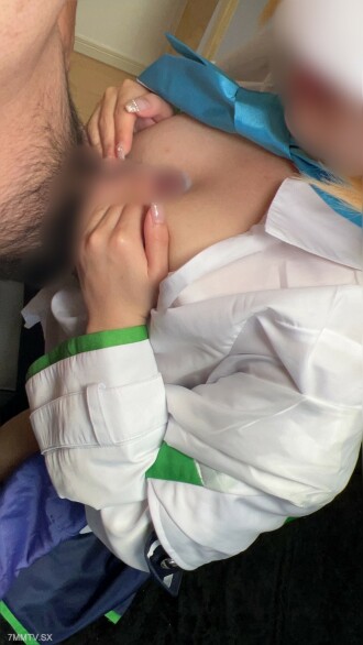 FC2-PPV-4372451 BullπÇçkoki -miπÇçlayer A layer A-chan, echiichi oju are very excited. After the penis is shot, a man squirts Thumbnail