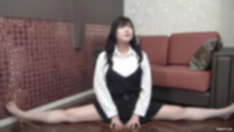 FC2-PPV-4487831 A high school student with a flexible body and a plump figure, the Kirekawa woman shook her hair, sweating and screaming. Thumbnail