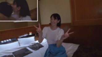 FC2-PPV-4581965 A wife who wants to have sex so badly she begs for it. Sana screams "I'm comingΓÖí I'm comingΓÖí It feels so goodΓÖí" and I cum inside her three times. When I cum inside her, she sits upright and says "Thank you fo