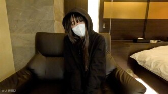 FC2-PPV-4633775 [Amateur first shoot] Hazuki (18) 173cm 58kg model body small breasts first creampie. At first she was nervous, but after a good workout she came repeatedly. Thumbnail