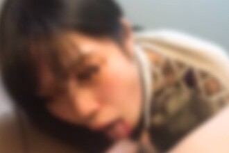 FC2-PPV-4658201 *90% off for first-time purchases until 4/2* [No mosaic] [Amateur individual shooting] [Creampie] A 25-year-old girl working at a dentist cums repeatedly and trembles with a big dick Thumbnail