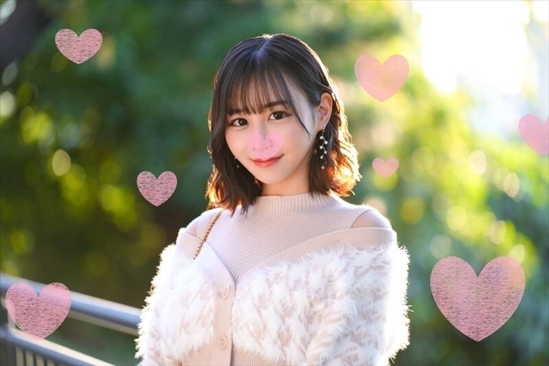 FC2-PPV-4667065 [Beauty TikToker] A 29-year-old influencer wife with over 100,000 subscribers. After filming with a big-dick staff member, she gets ho