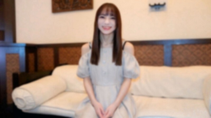 FC2-PPV-4685259 [Uncensored] A beautiful half-Japanese girl! She looks like a cool beauty, but when you talk to her, she laughs a lot, which is really