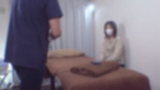 FC2-PPV-4705951 Sale on new products at half price until 6/22! [No/SEX] A woman who seems quiet and a little modest came to the store. She is a petite office lady with fine skin and a beautiful hip line. She has a lot of pubic hair, which is exciting.