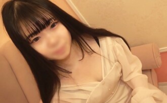 FC2-PPV-4712596 [Black hair x baby face] A short 150cm beautiful girl I met at a standing bar in Nakameguro ♡ I thoroughly enjoyed her soft and squishy body that was a 120-point hug and creampied her! Thumbnail