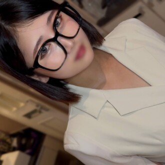 FC2-PPV-4770863 {1980 points until 10/3} [Uncensored] A super intelligent black-haired, big-breasted secretary! Her huge, divine ass ripples with every thrust! A quiet, intelligent, F-cup beauty goes wild and gets a massive load of cum! Thumbnail