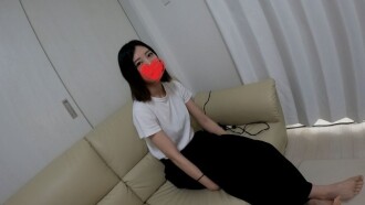 FC2-PPV-4773576 Super realistic real cuckold! At the newlyweds' home ♡ While wondering when her husband will come home, he fucks the slutty wife and cums inside her ♡ Thumbnail