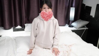 FC2-PPV-4786584 (High-quality bonus, face revealed, uncensored) A pervert who loves to lick men makes his AV debut Thumbnail