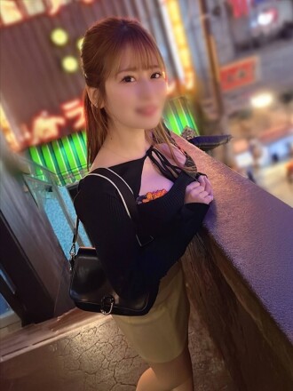 FC2-PPV-4789125 [Super hot, the strongest married woman] A 29-year-old wife in her 30s with soft, supple skin who feels amazing to hug. She spreads her pussy juice-covered slit open and gets creampied in raw sex with a constant stream of dirty talk. &quot Thumbnail